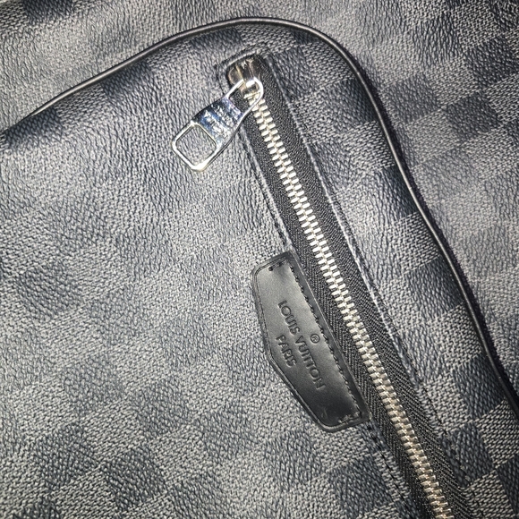 Louis Vuitton Damier Graphite Josh Backpack - Picture 4 of 16